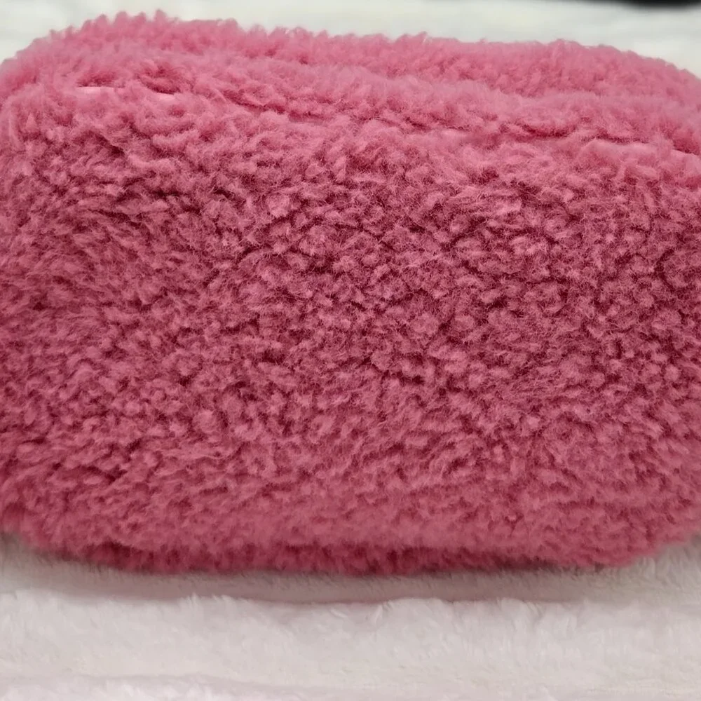 Skinnydip London Millie Small Camera Crossbody Bag – Pink Faux Fur - Picture 5 of 9